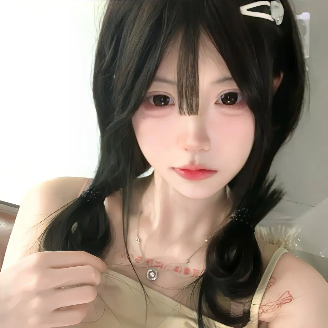 伤痕累累